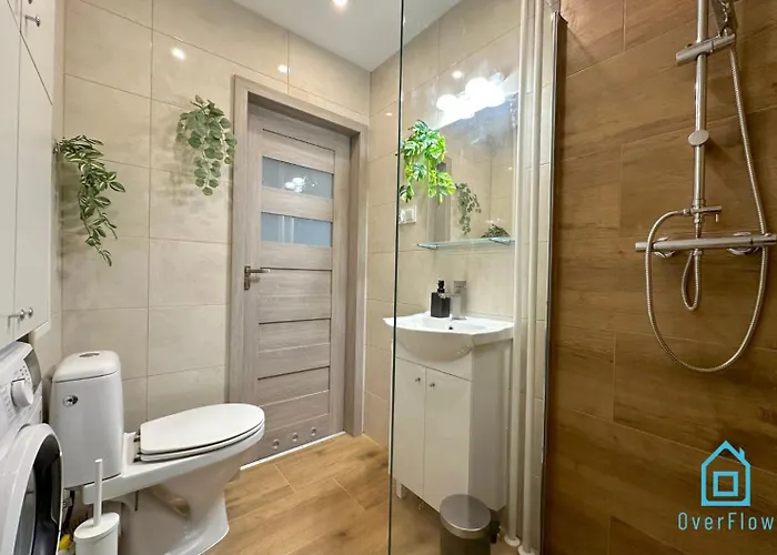 Apartman Panorama With Amazing View- 2 Km To Baltic Sea, 15 Minutes To Old Town