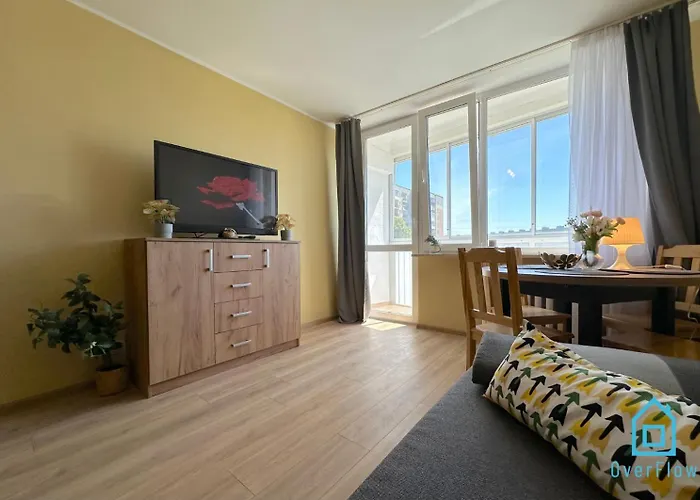 Apartment Panorama With Amazing View- 2 Km To Baltic Sea, 15 Minutes To Old Town *