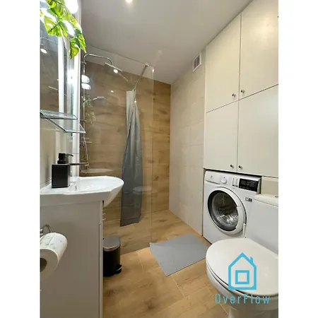 Appartement Panorama With Amazing View- 2 Km To Baltic Sea, 15 Minutes To Old Town *
